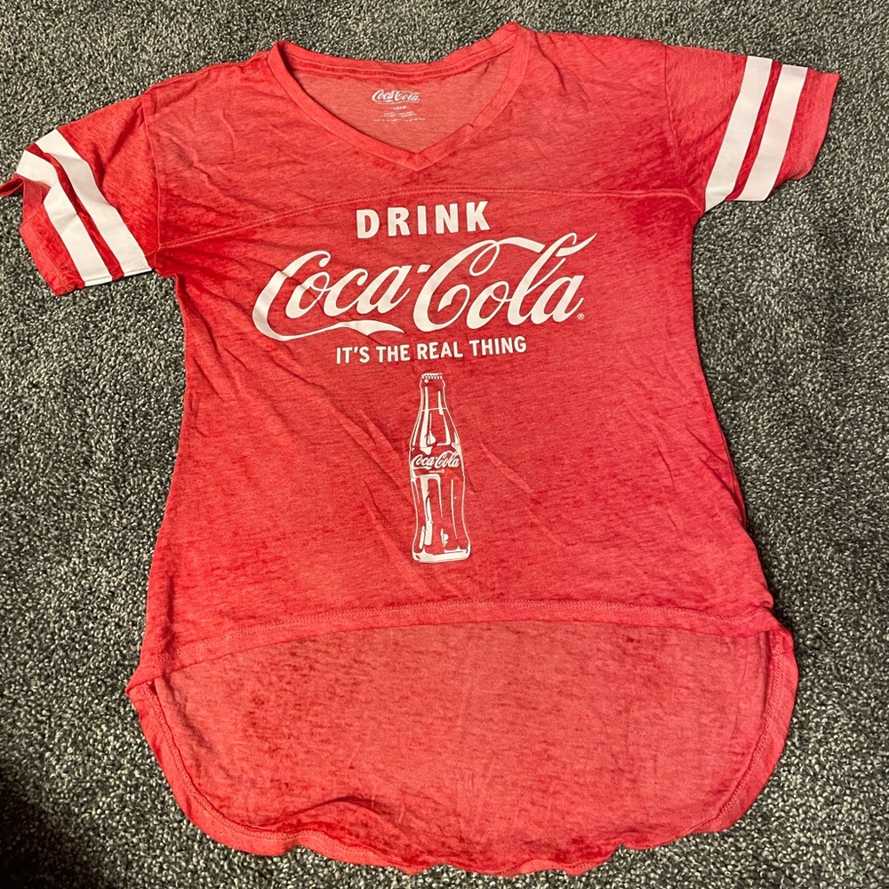 Red Coca-Cola t-shirt